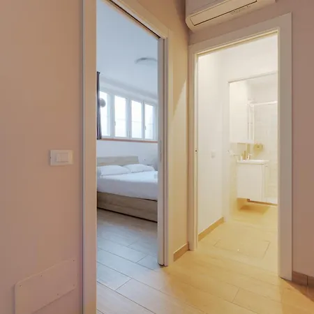 Guesthost - Affori M3 Modern And Cozy *