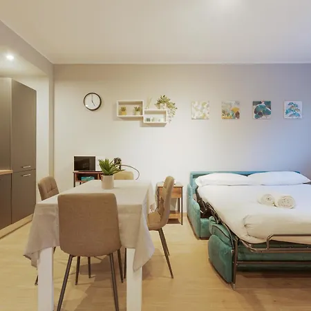 Guesthost - Affori M3 Modern And Cozy *