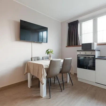 Appartement Guesthost - Affori M3 Modern And Cozy *