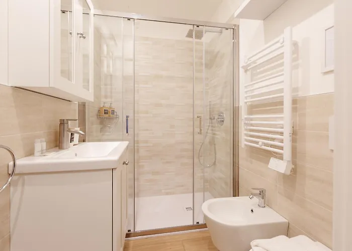 Apartment Guesthost - Affori M3 Modern And Cozy